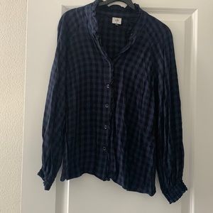 Size XS CAbi black and Blue work blouse.